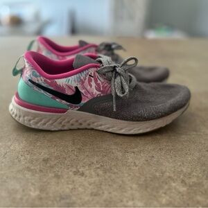 Nike Women's Odyssey React shoes